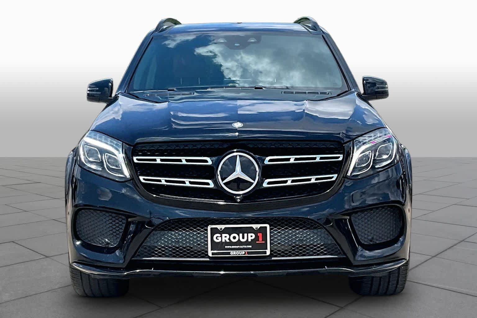Used 2017 Mercedes-Benz GLS 550 4MATIC image 4