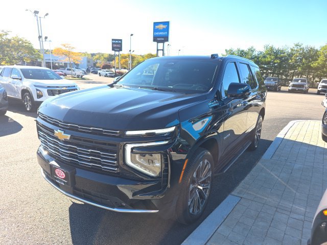 Used 2025 Chevrolet Tahoe High Country w/ Sun And Tow Package AWD/4WD image 6