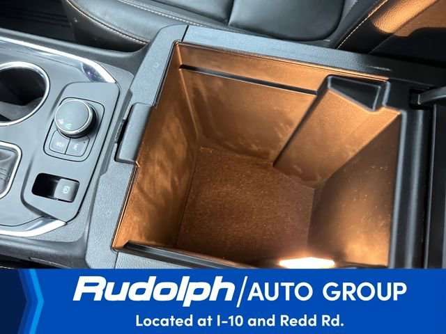 Used 2021 Chevrolet Traverse RS w/ LPO, Floor Liner Package image 31