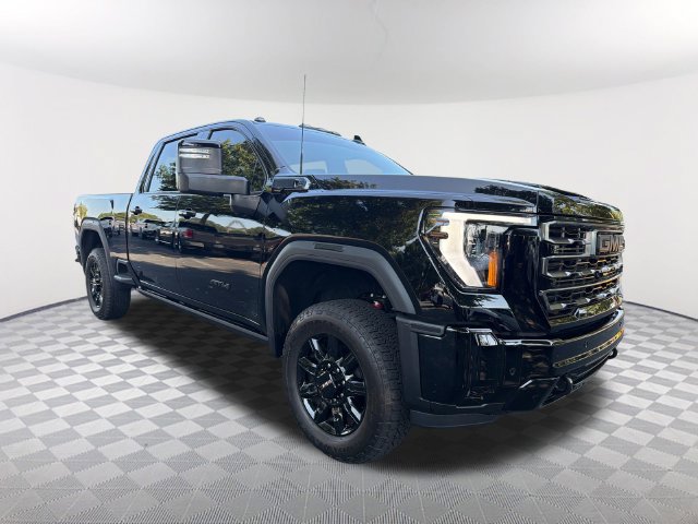 Used 2026 GMC Sierra 2500 AT4 w/ AT4 Premium Plus Package AWD/4WD image 3