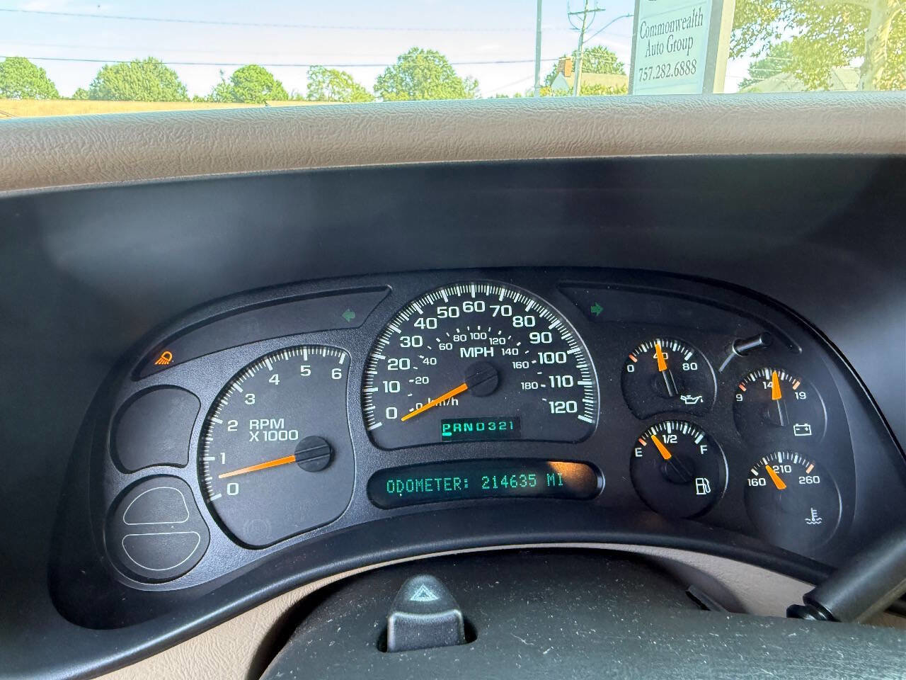 Used 2005 Chevrolet Avalanche LS w/ Chrome Exterior Package image 22