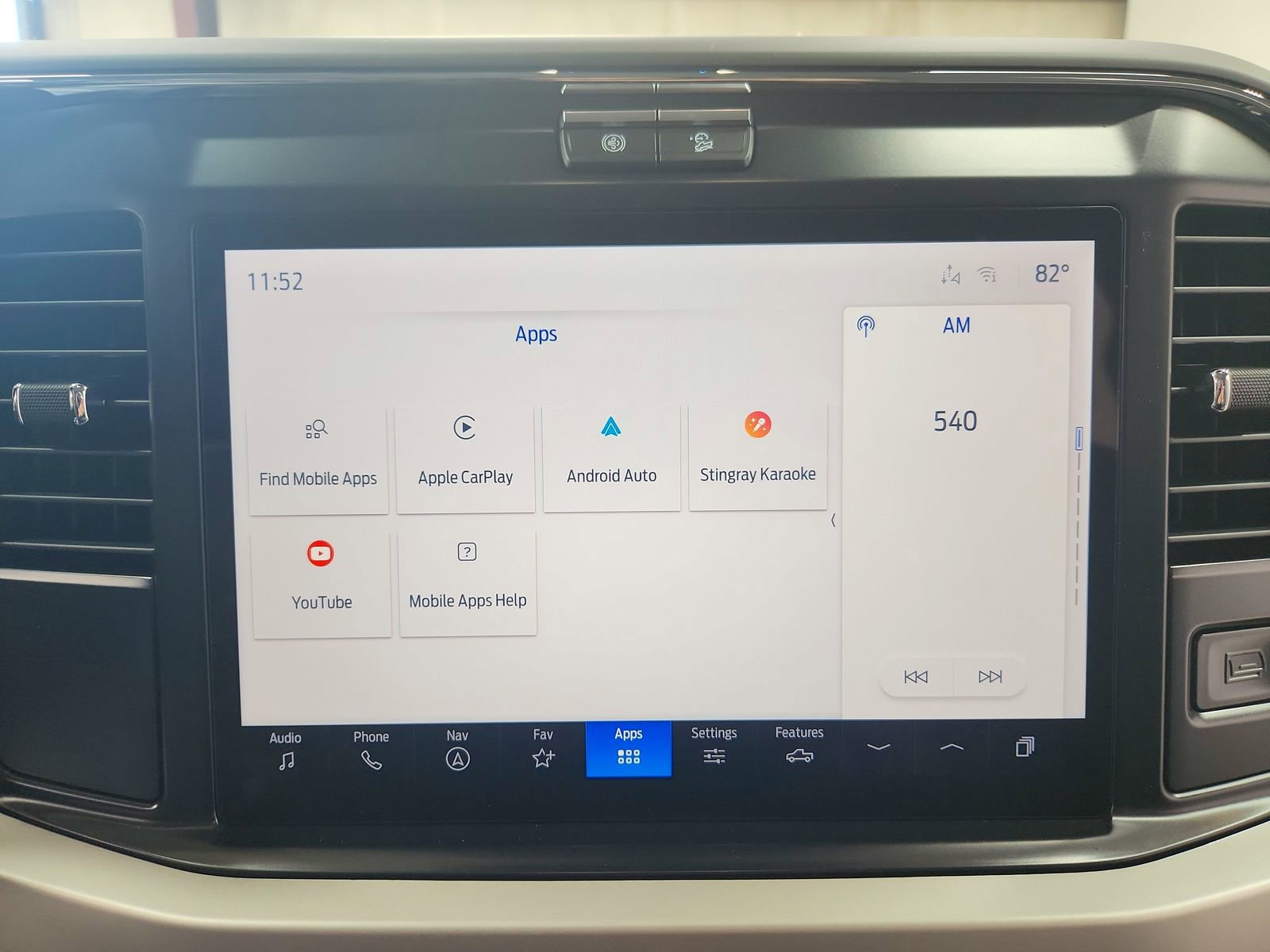 New 2026 Ford F250 XLT w/ XLT Premium Package image 30