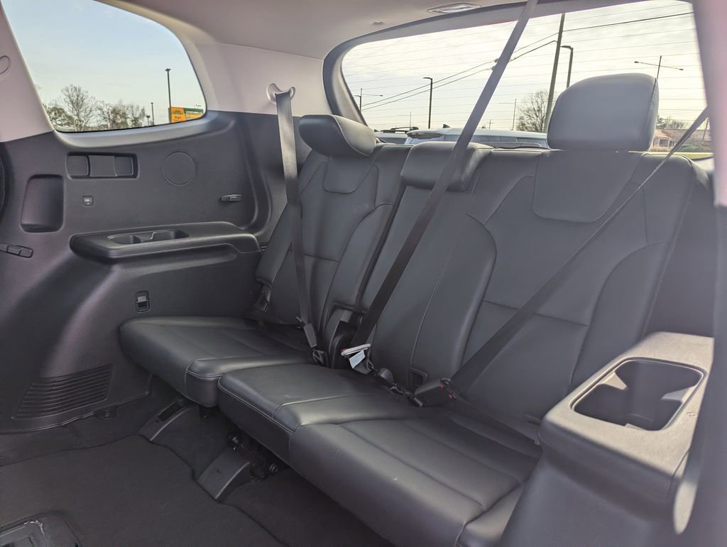 Used 2022 Kia Telluride S image 17