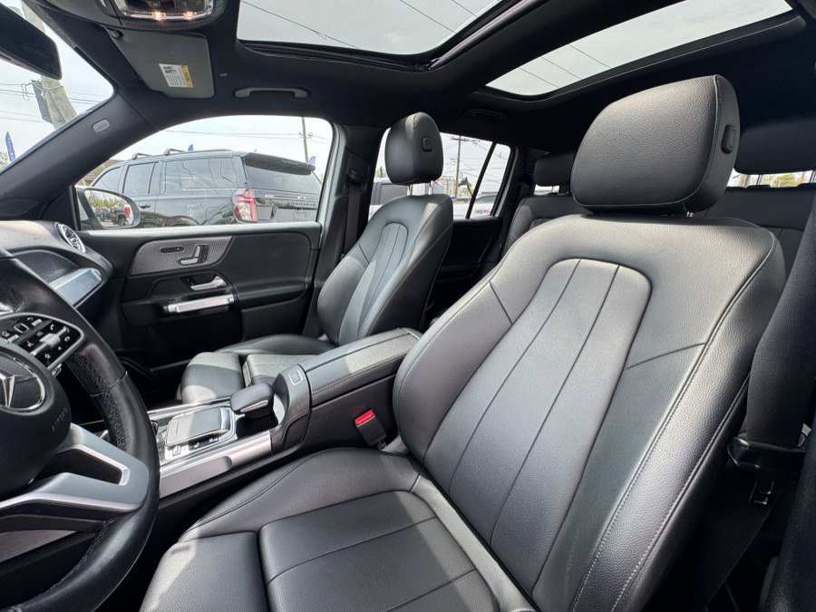 Used 2020 Mercedes-Benz GLB 250 4MATIC image 22