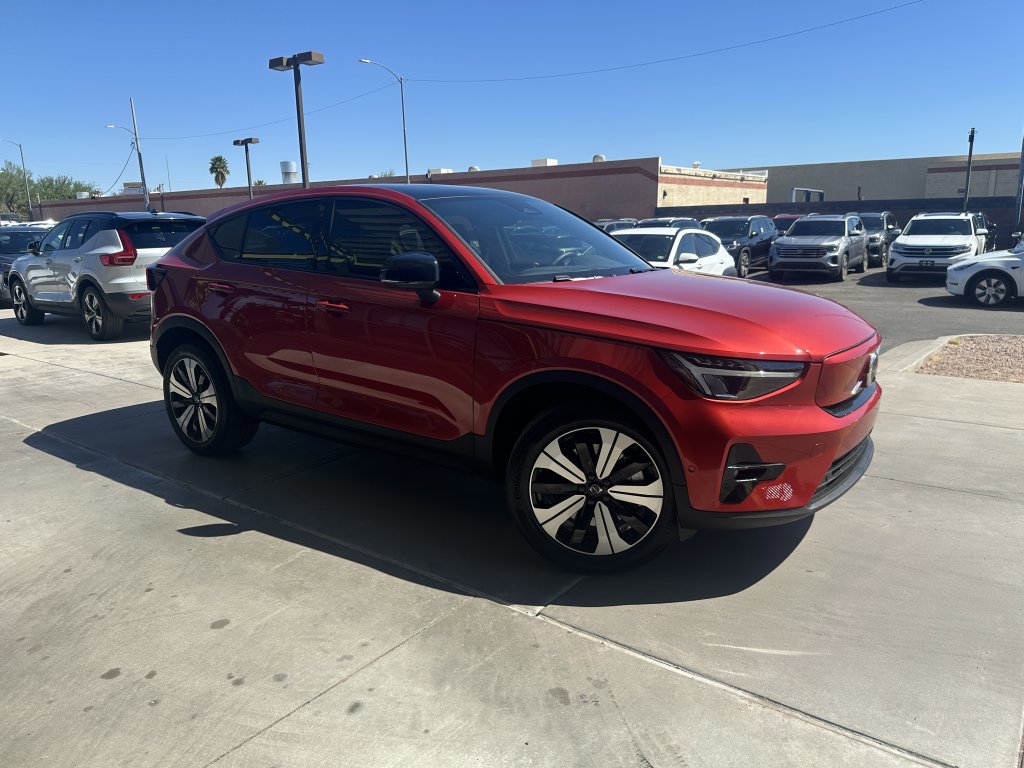 Used 2023 Volvo C40 P8 Recharge Plus image 5