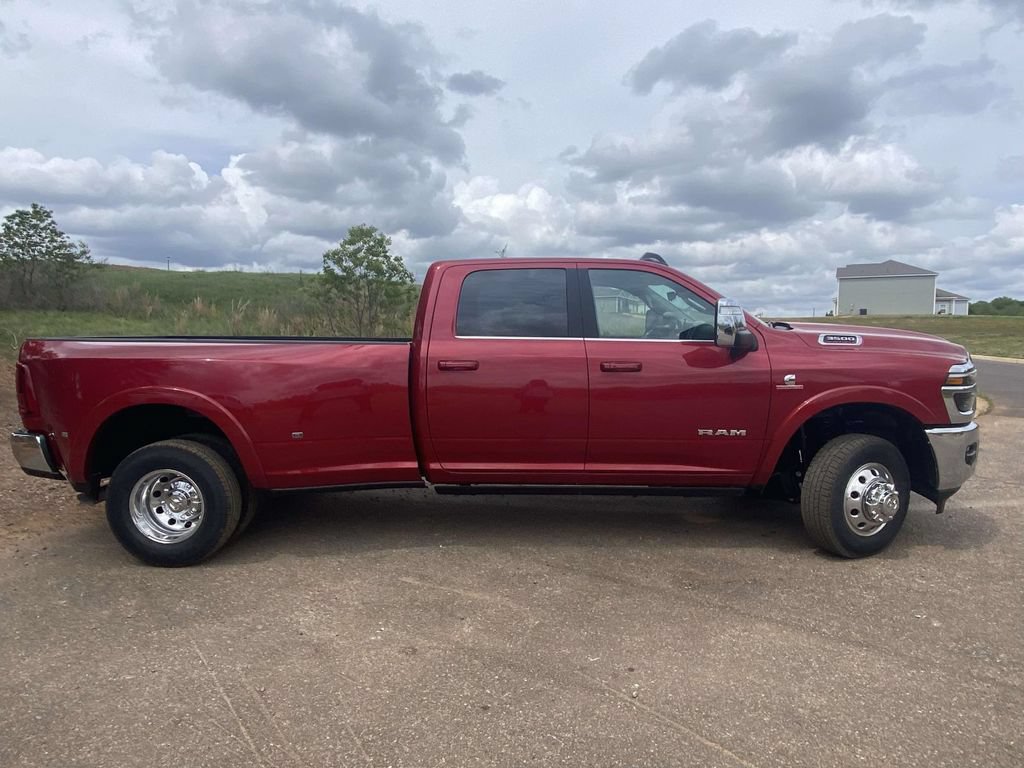 New 2026 RAM 3500 Longhorn AWD/4WD image 36