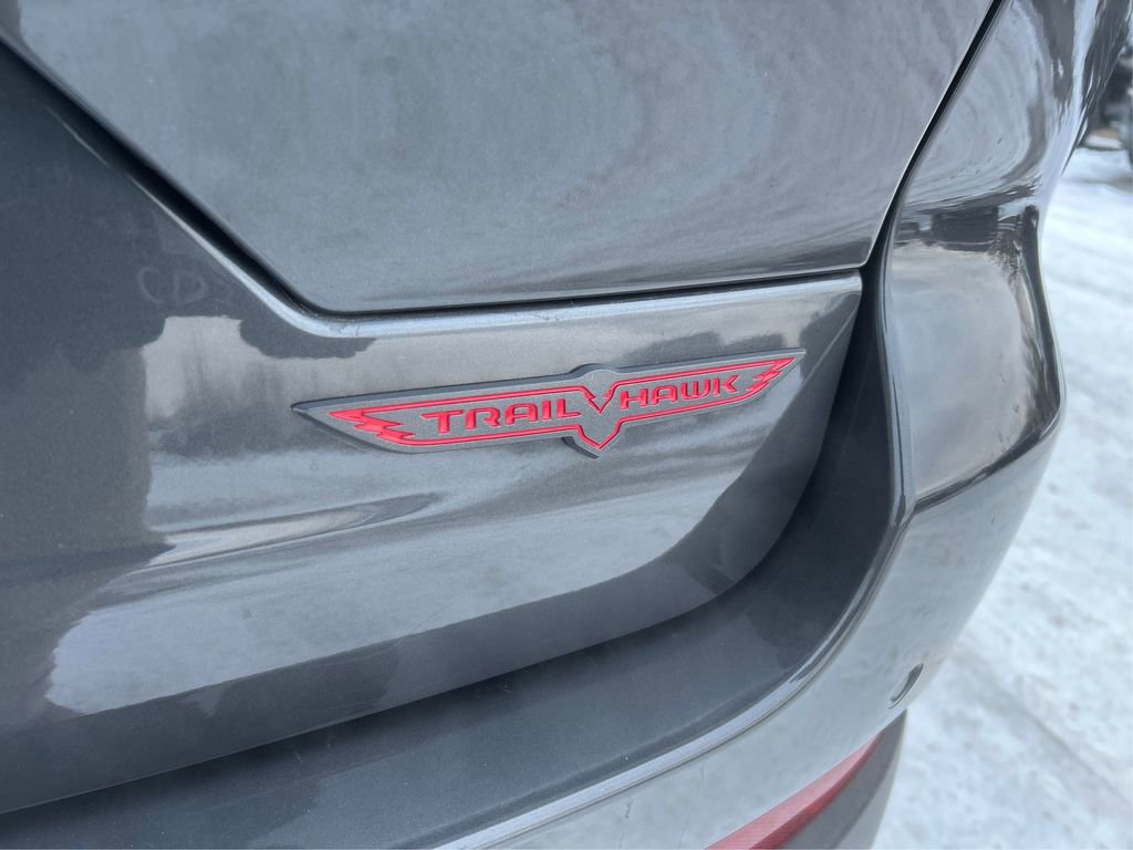 Certified 2022 Jeep Grand Cherokee Trailhawk w/ ADV Protech Group II image 17