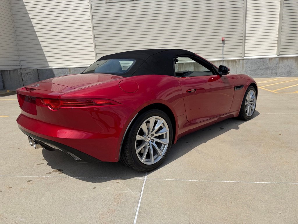 Used 2014 Jaguar F-TYPE Convertible RWD image 8