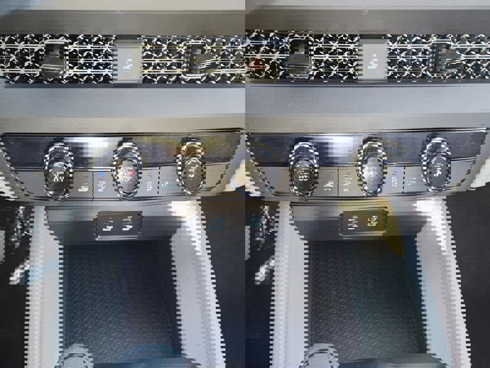 New 2025 Honda Accord LX image 16