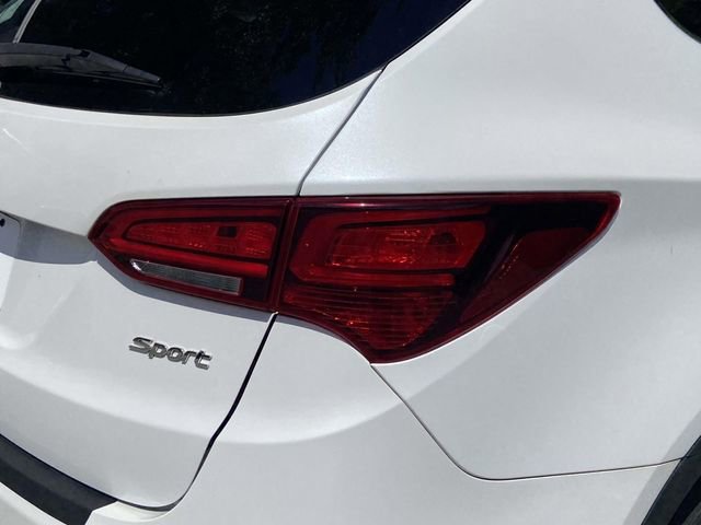 Used 2017 Hyundai Santa Fe Sport FWD image 7