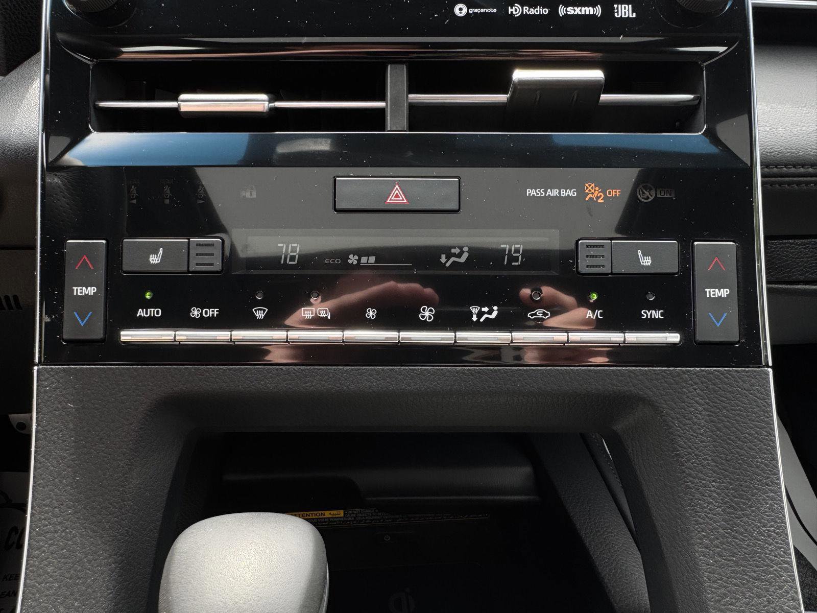 Used 2019 Toyota Avalon XSE w/ All Weather Liner Package image 25