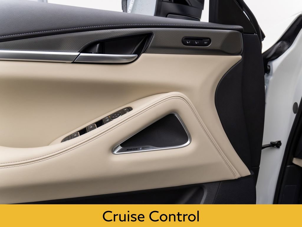Certified 2025 INFINITI QX60 Luxe image 12