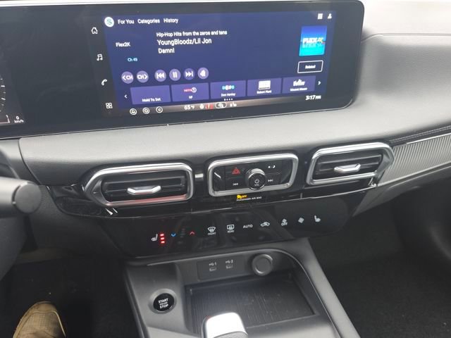 New 2026 Nissan Sentra SV w/ SV Convenience Package image 24