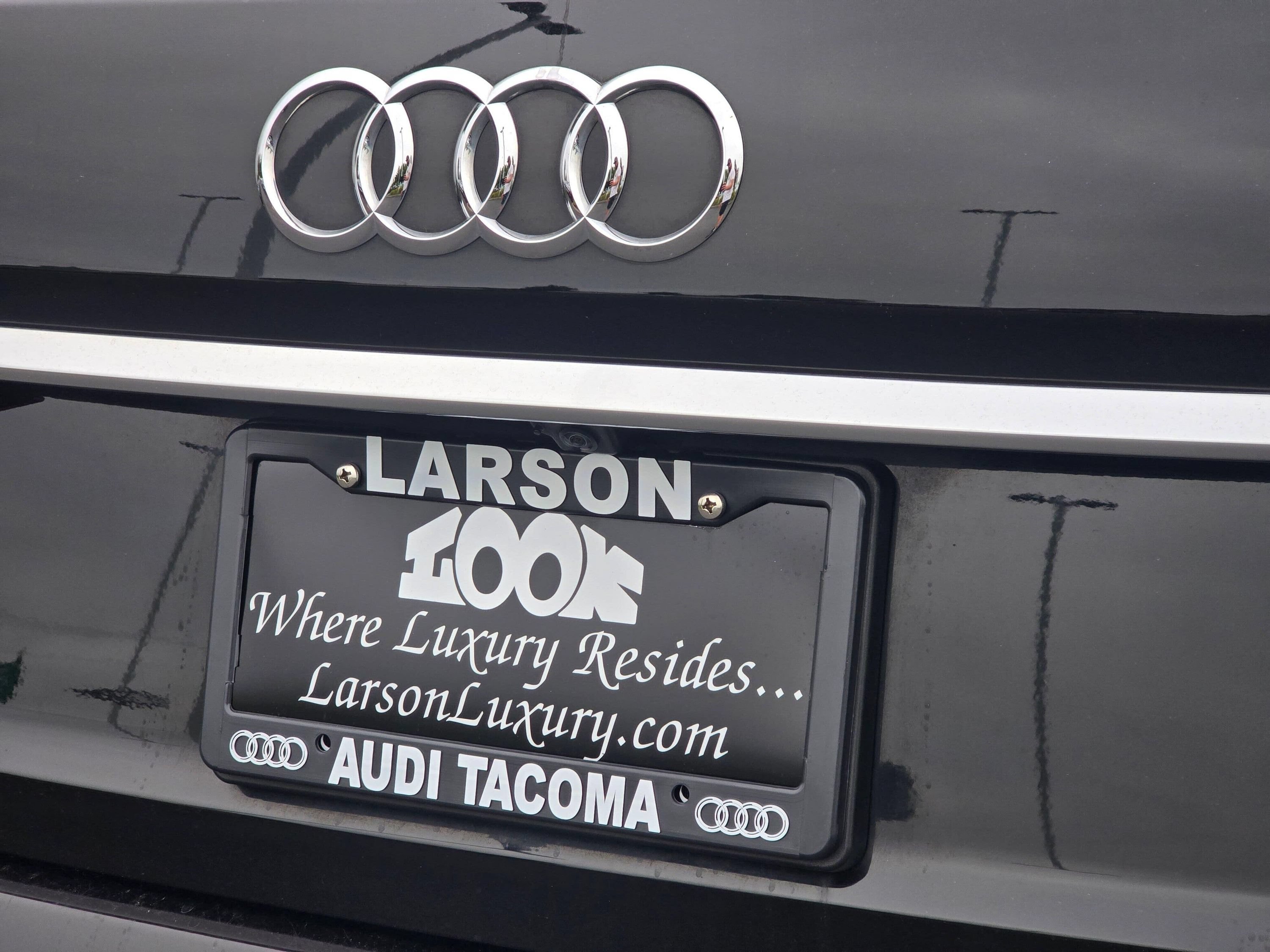 Used 2023 Audi Q7 3.0T Premium Plus w/ Premium Plus Package AWD/4WD image 32