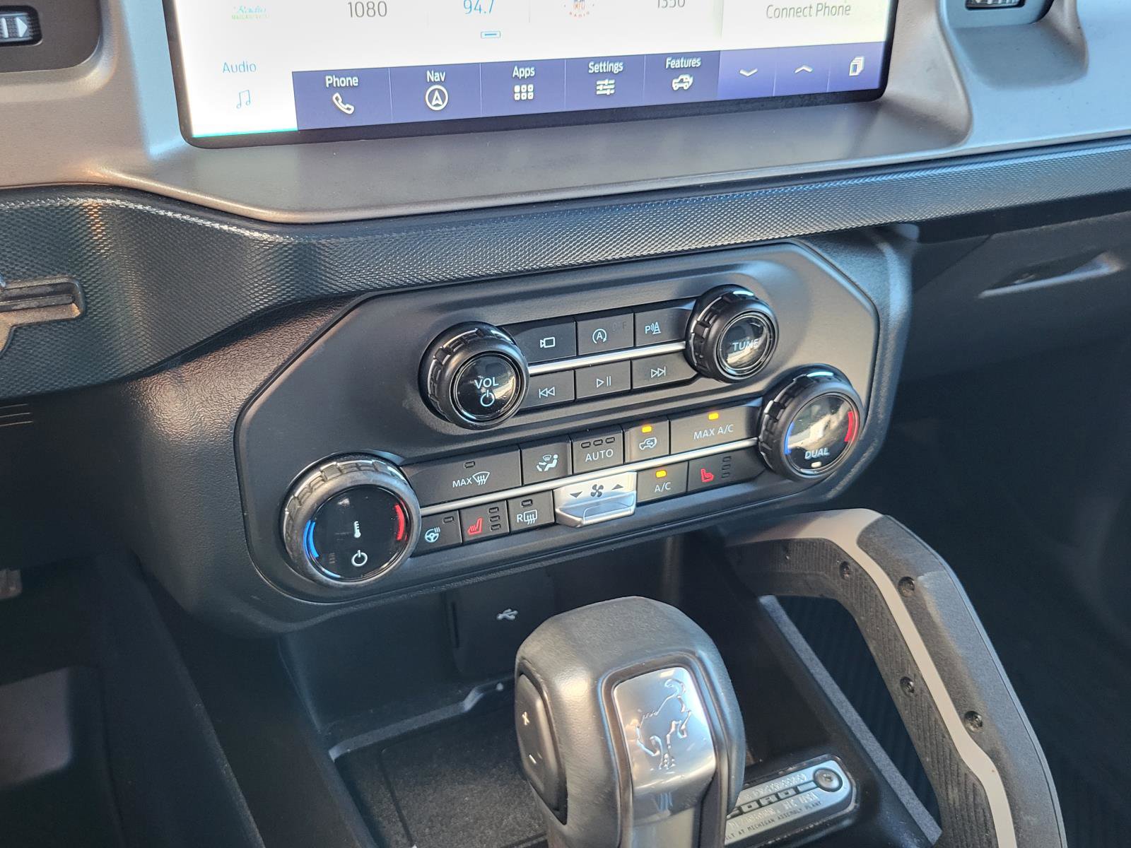 Used 2022 Ford Bronco Outer Banks w/ Sasquatch Package image 29