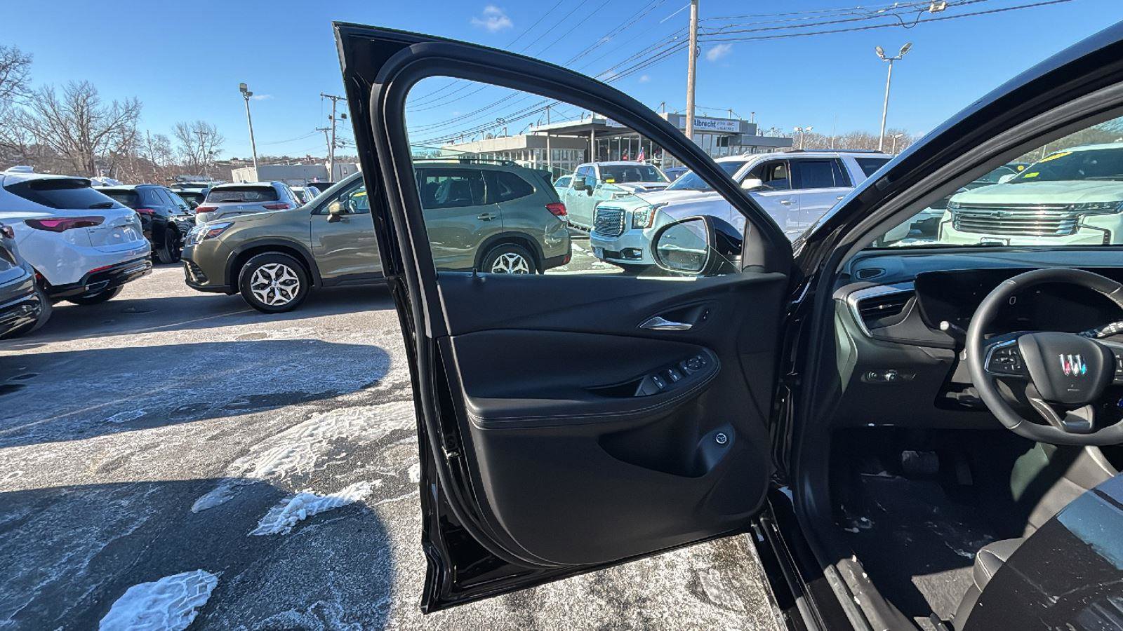 Used 2024 Buick Encore GX Sport Touring w/ Experience Buick Package image 24