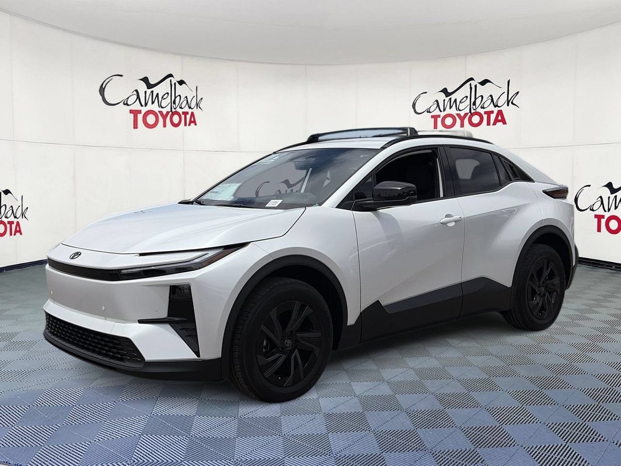 New 2026 Toyota C-HR w/ Cold Weather Package AWD/4WD image 4