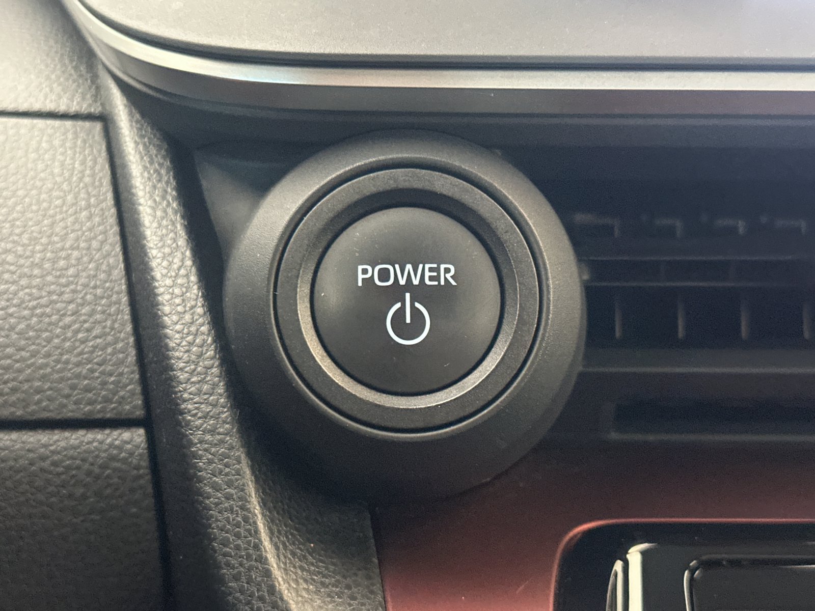 Used 2023 Toyota Prius Prime FWD image 21