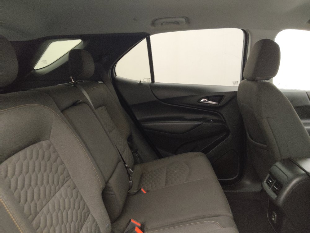 Used 2020 Chevrolet Equinox LT FWD image 19