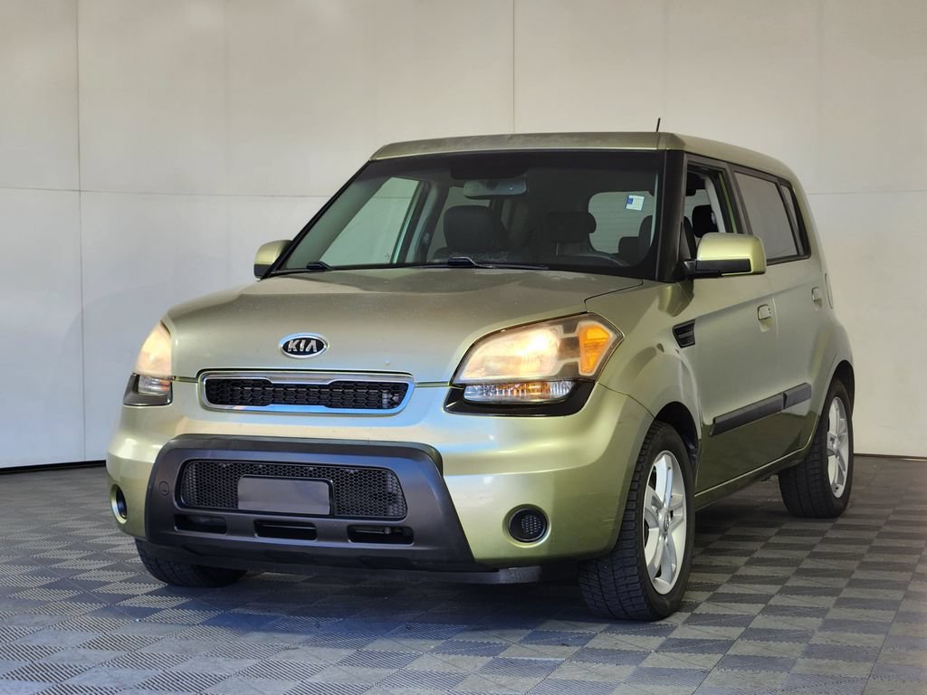 Used 2010 Kia Soul + FWD image 3