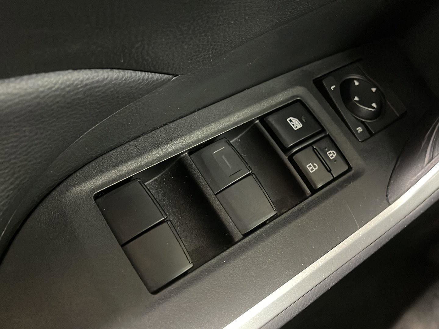 Used 2024 Toyota RAV4 LE image 15