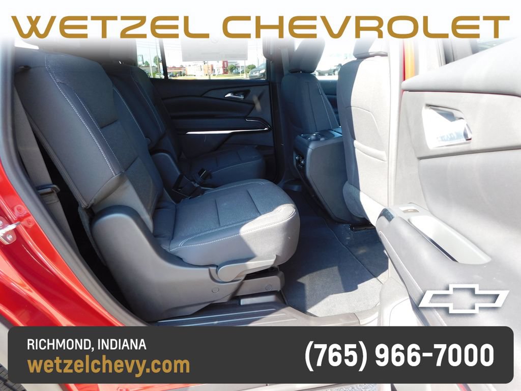 New 2027 Chevrolet Traverse LT FWD image 20
