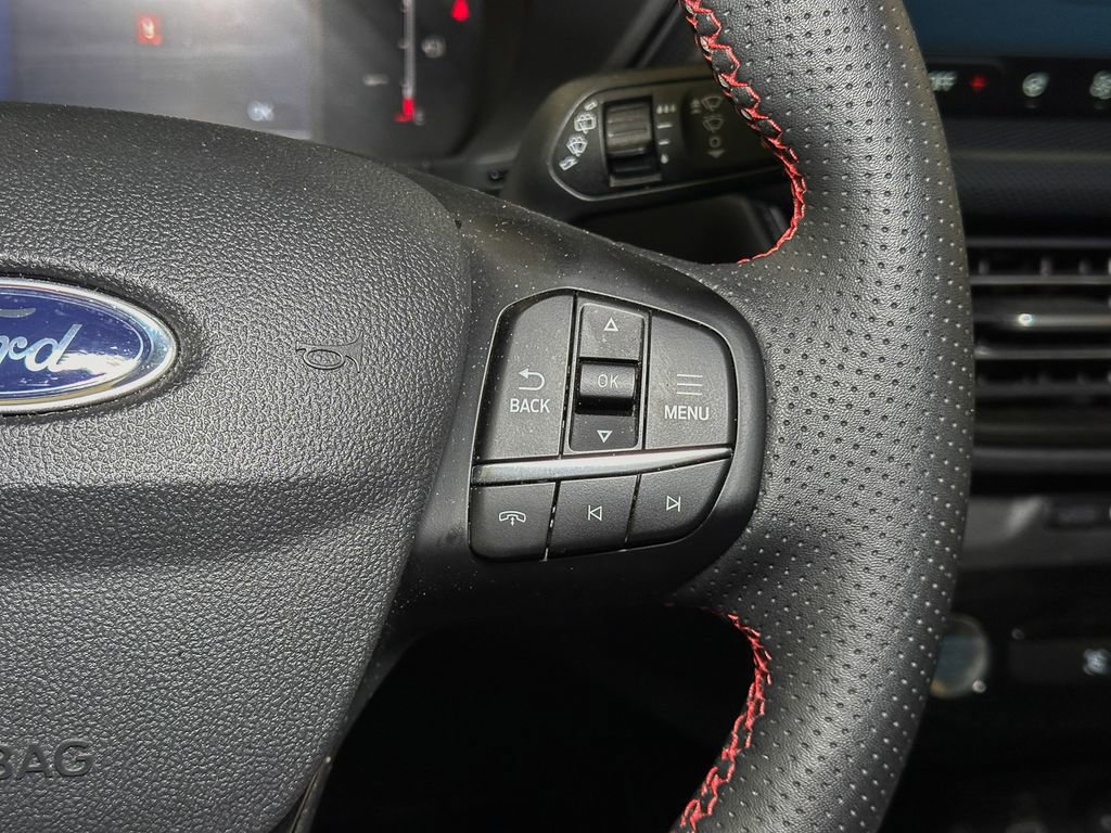 Used 2025 Ford Escape ST-Line w/ Tech Pack #1 image 34