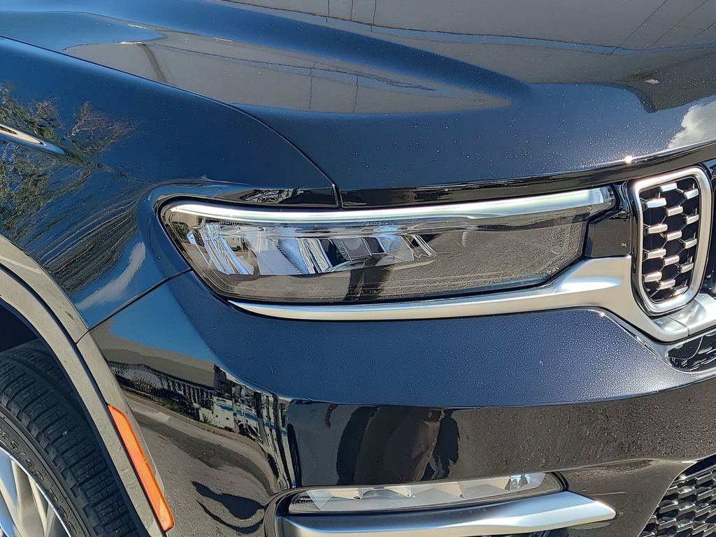 Used 2025 Jeep Grand Cherokee Summit image 16
