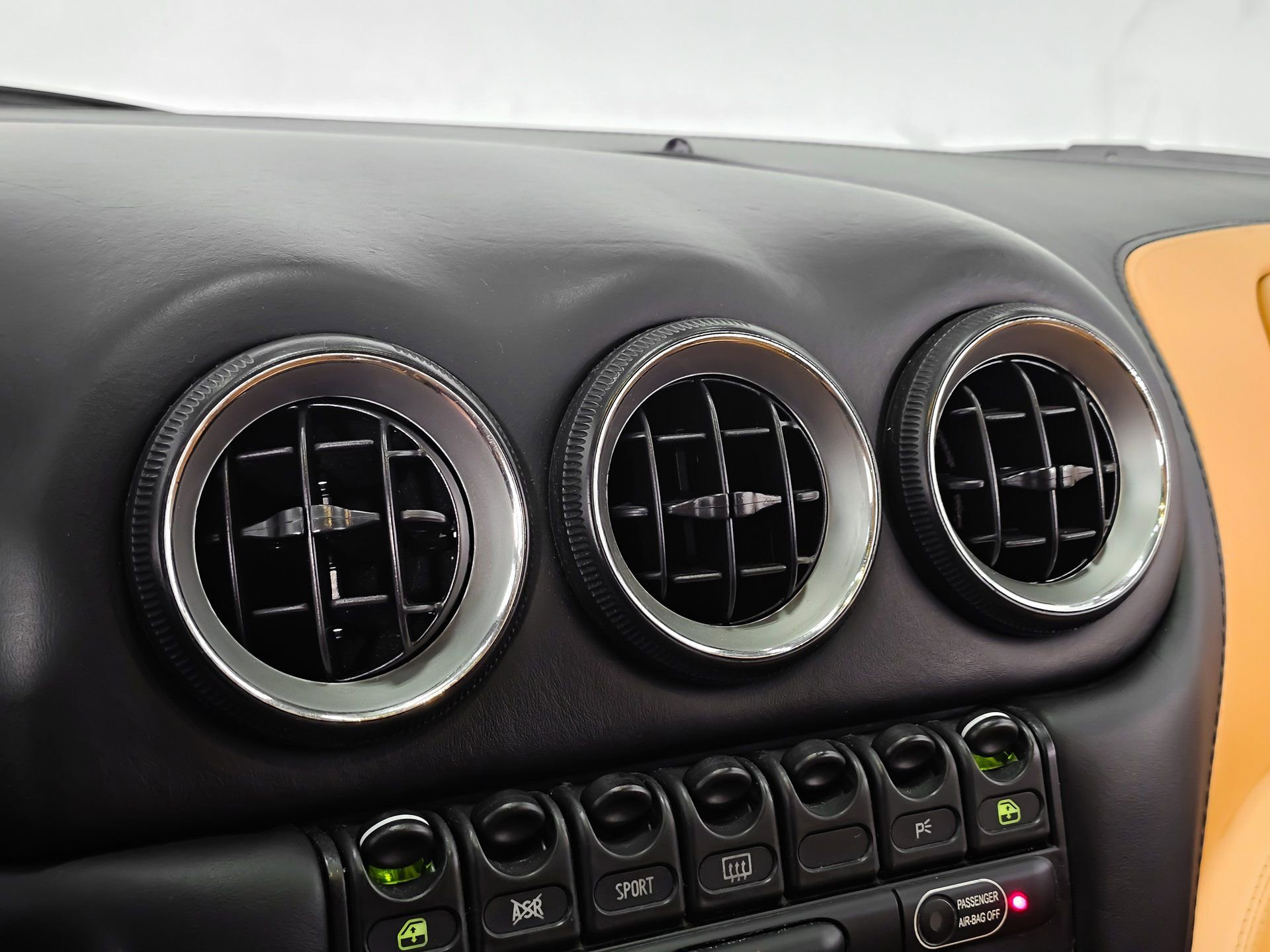 Used 2002 Ferrari 575M Maranello RWD image 54