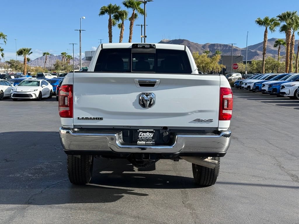 Used 2022 RAM 2500 Laramie w/ Chrome Appearance Group AWD/4WD image 4
