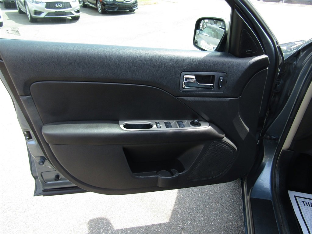 Used 2012 Ford Fusion SEL FWD image 15