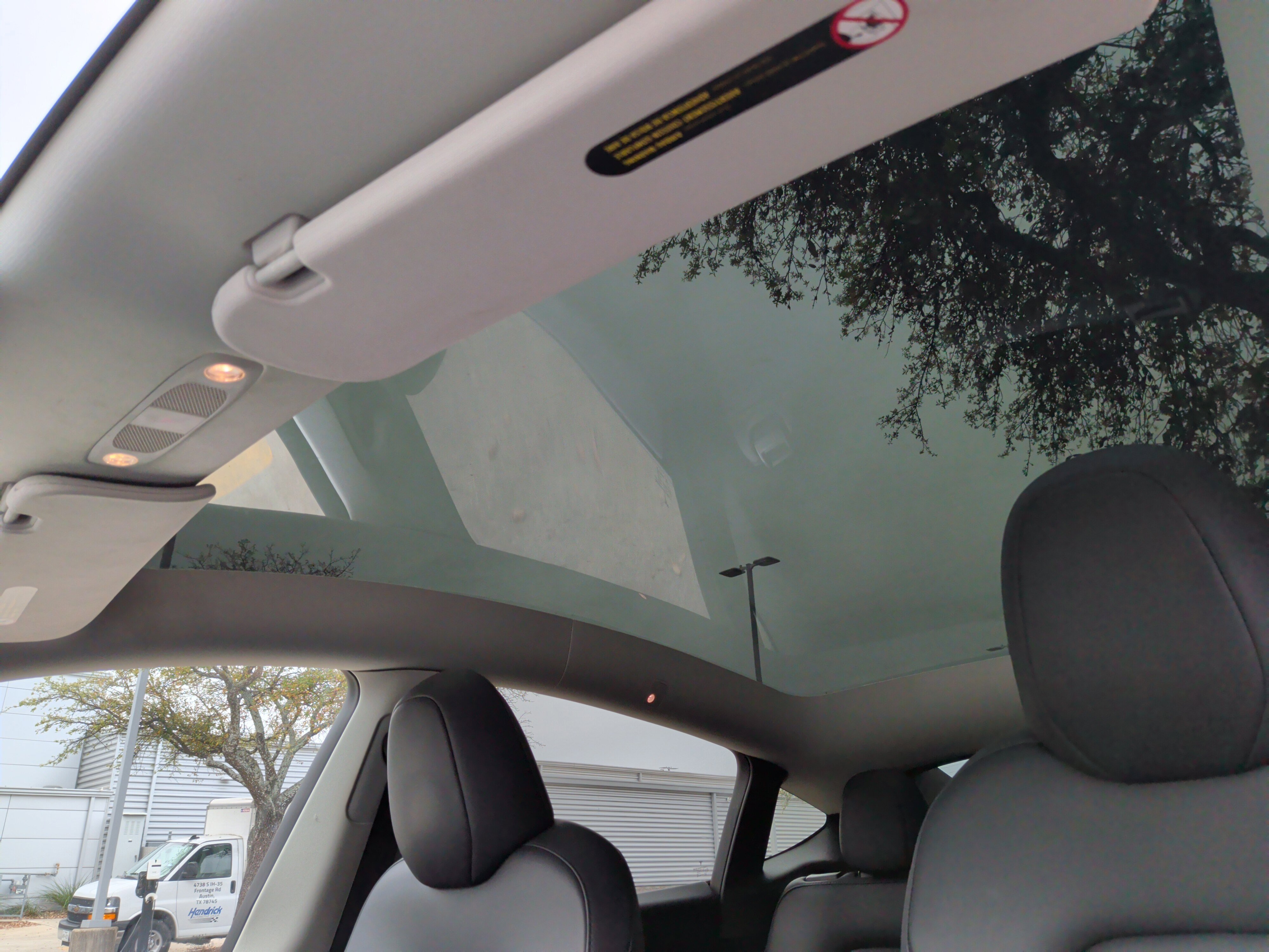 Used 2025 Tesla Model Y Long Range image 28