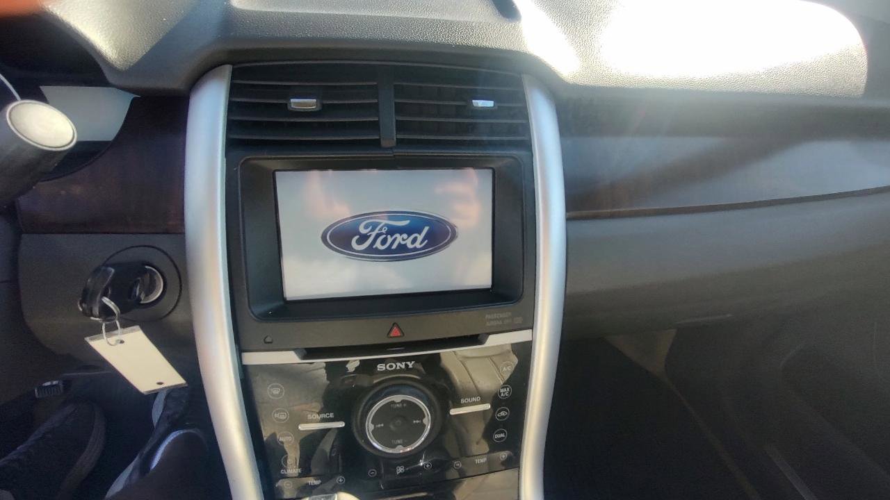 Used 2011 Ford Edge Limited AWD/4WD image 10