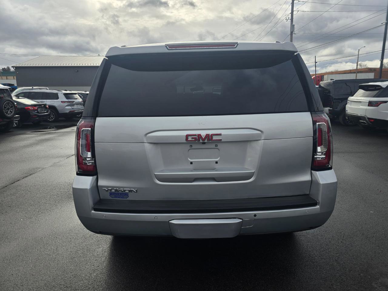 Used 2016 GMC Yukon SLE image 18