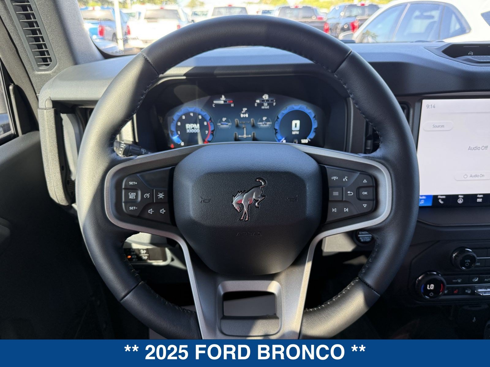 Used 2025 Ford Bronco Badlands AWD/4WD image 43