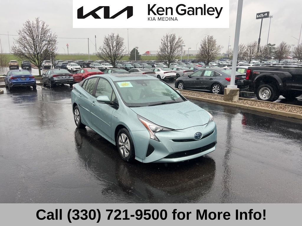 Used 2016 Toyota Prius Four w/ Advanced Technology Package image 6
