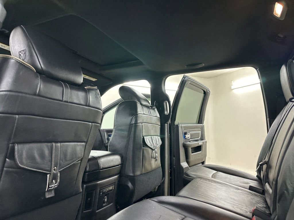 Used 2017 RAM 3500 Laramie Longhorn AWD/4WD image 28