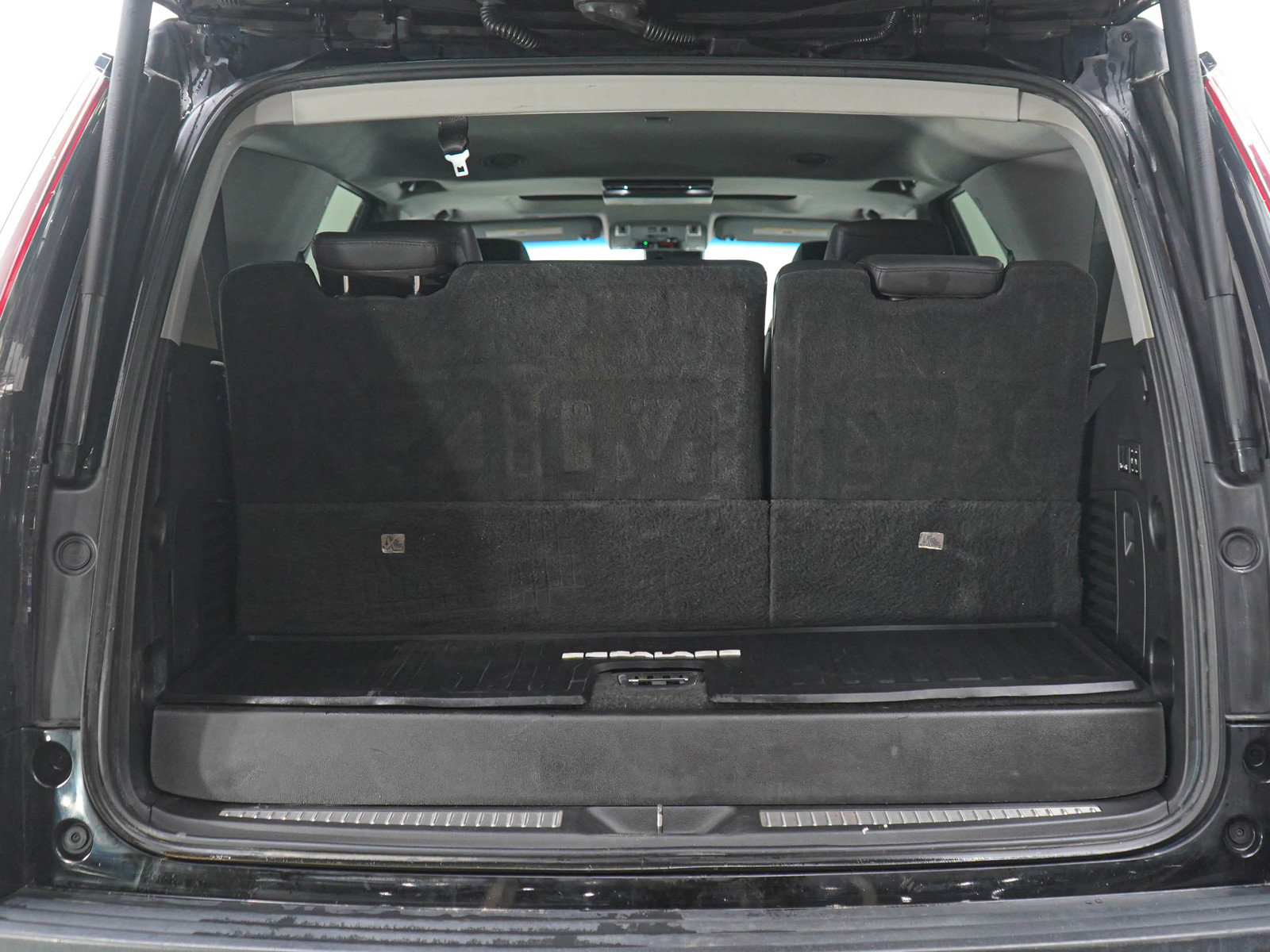 Used 2018 Cadillac Escalade Luxury AWD/4WD image 20