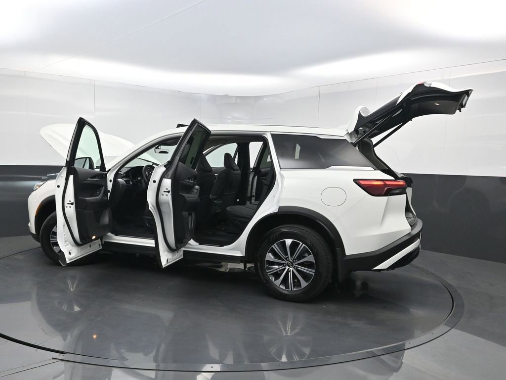 Used 2025 INFINITI QX60 Pure AWD/4WD image 40