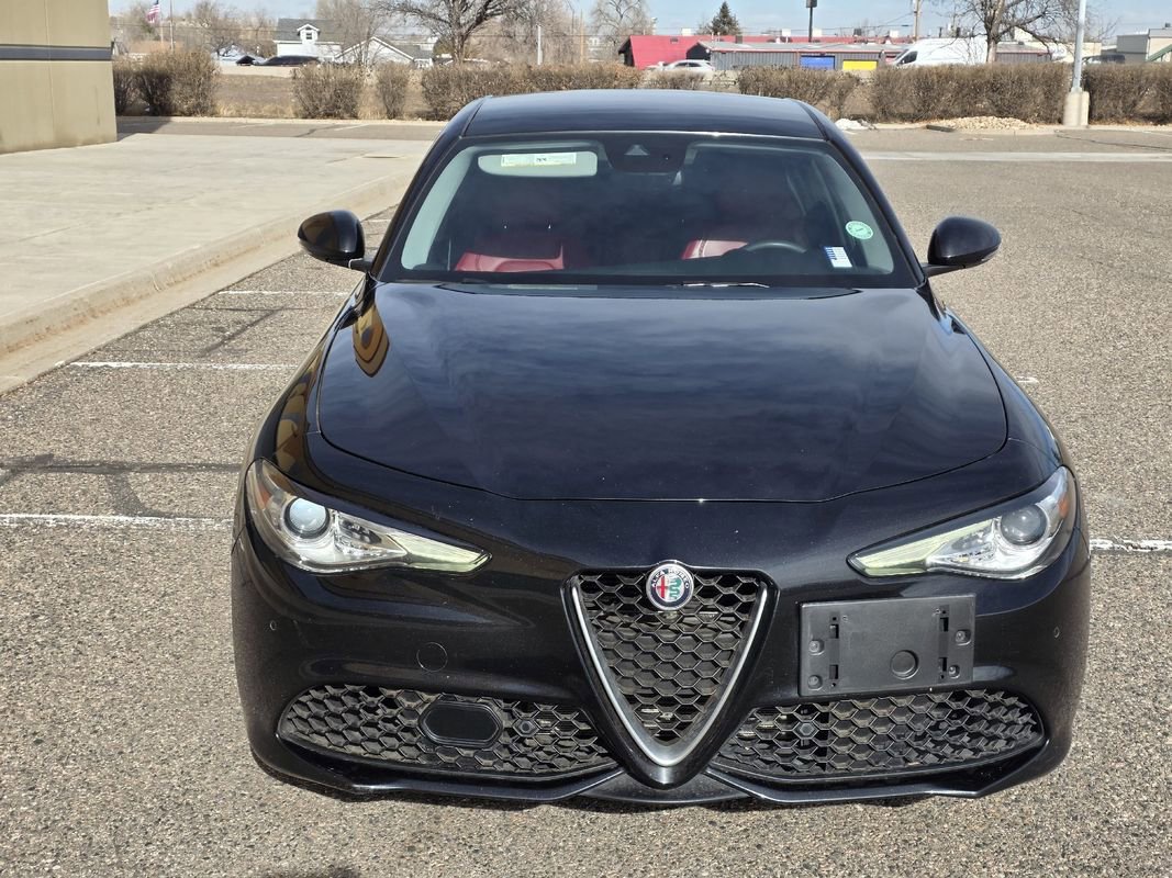 Used 2018 Alfa Romeo Giulia Ti Sport w/ Quick Order Package 22S Sport image 5