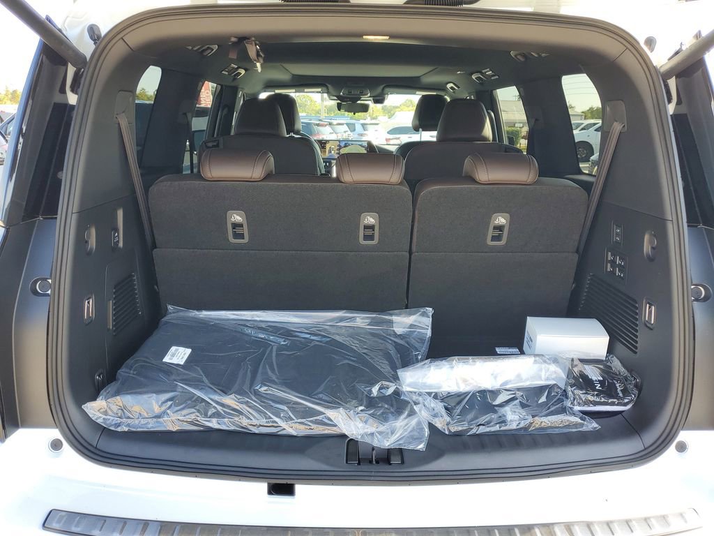 New 2026 Nissan Armada Platinum Reserve AWD/4WD image 3