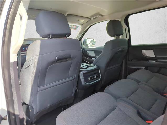Used 2025 Ford Expedition Active RWD image 20
