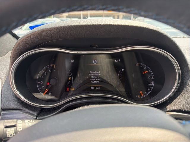 Used 2019 Jeep Grand Cherokee Laredo AWD/4WD image 13