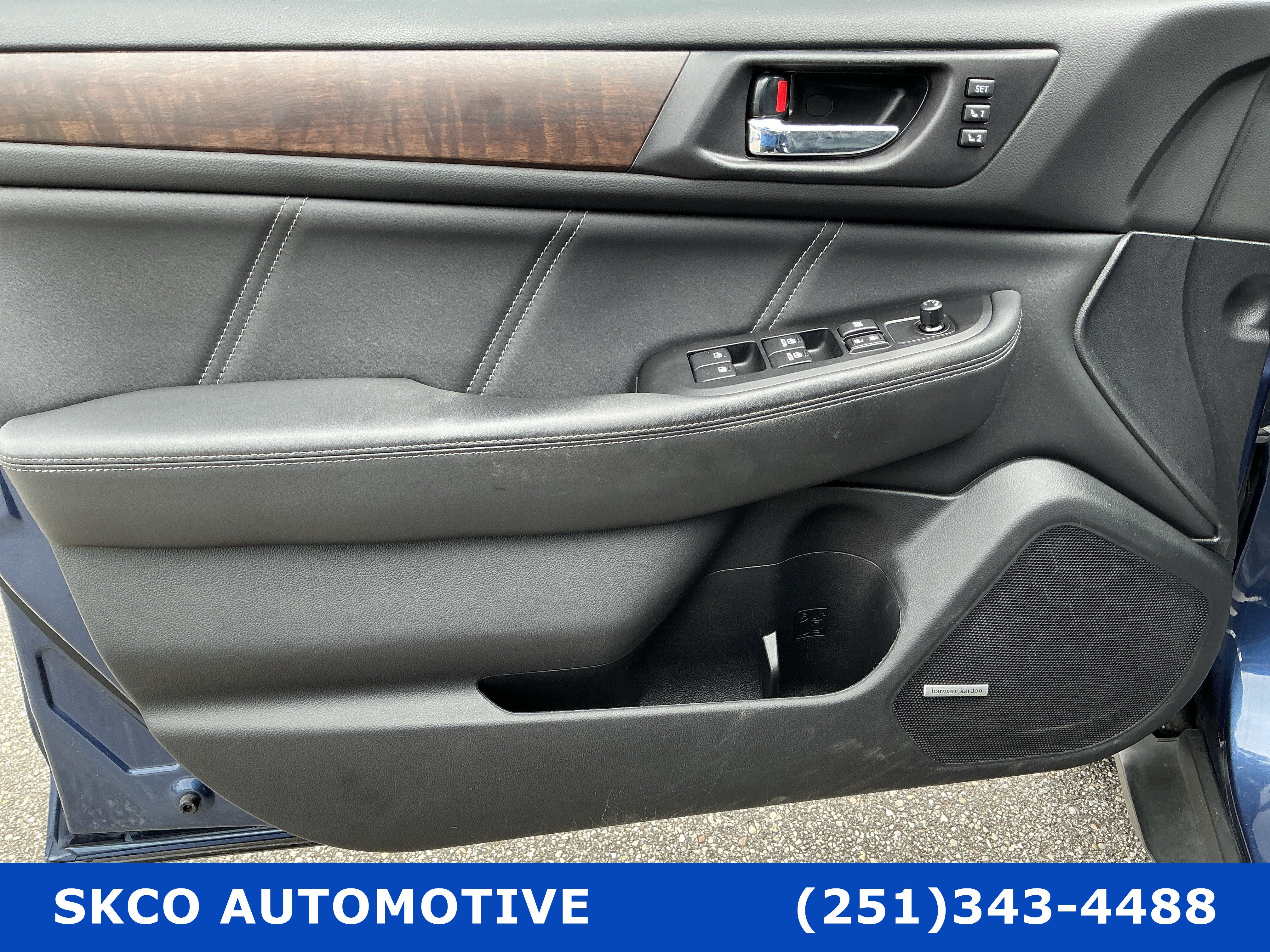 Used 2019 Subaru Outback 2.5i Limited AWD/4WD image 12