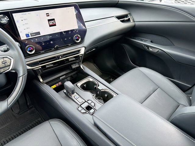 Used 2023 Lexus RX 350 Premium w/ Accessory Package AWD/4WD image 21