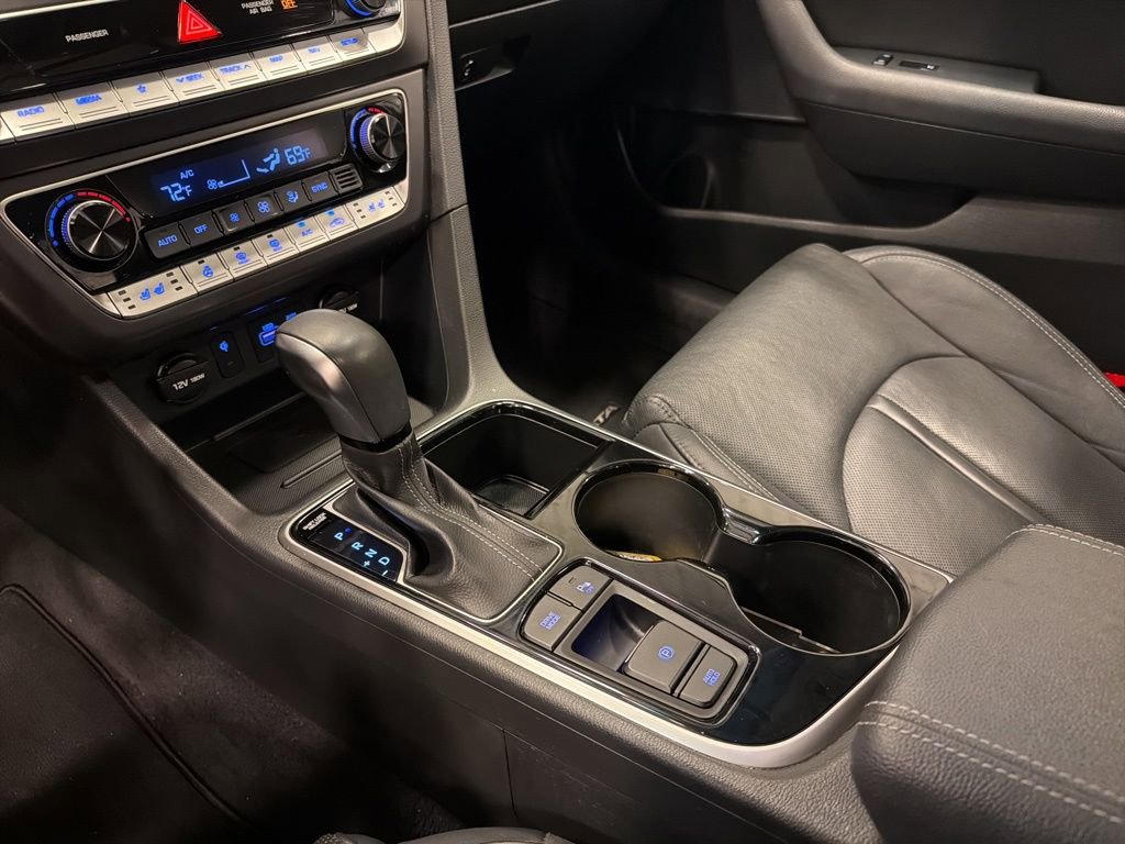 Used 2018 Hyundai Sonata Limited w/ Limited Ultimate Package 03 image 23