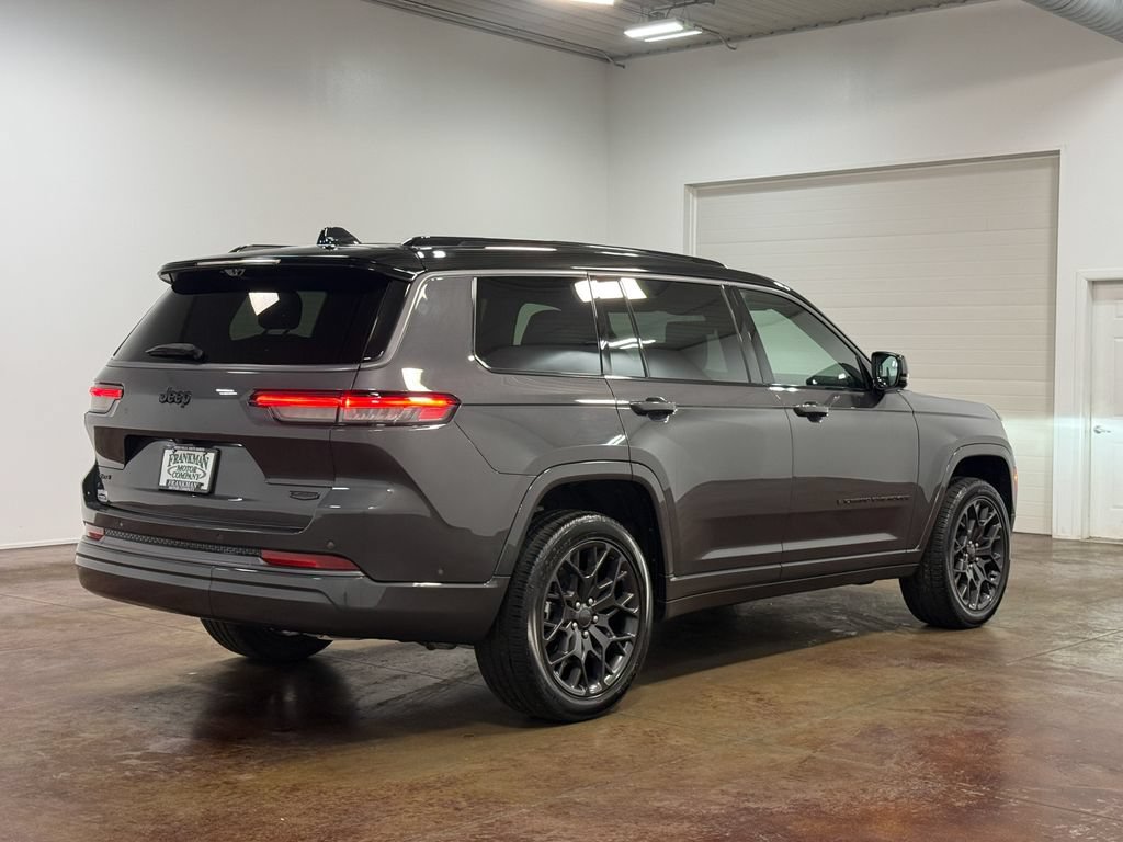 Used 2026 Jeep Grand Cherokee L Summit w/ Obsidian Package AWD/4WD image 24