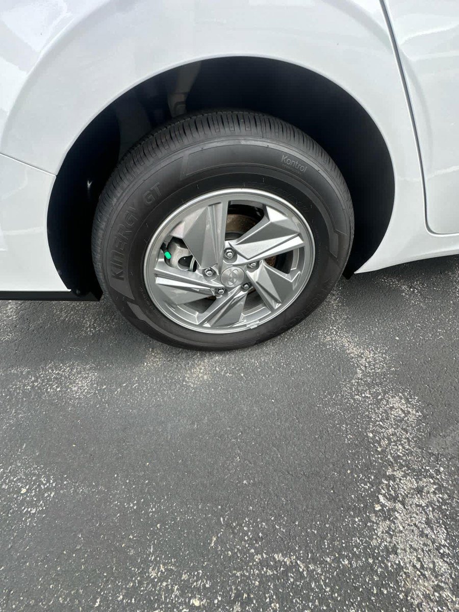New 2026 Hyundai Elantra SE FWD image 27