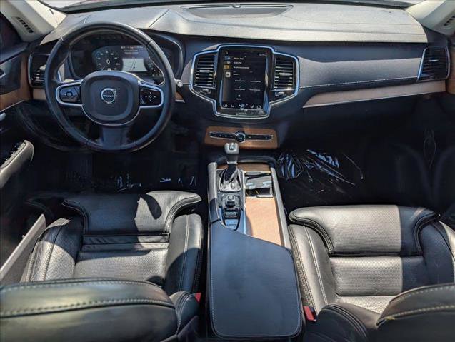 Used 2020 Volvo XC90 T6 Inscription w/ Protection Package Premier image 17