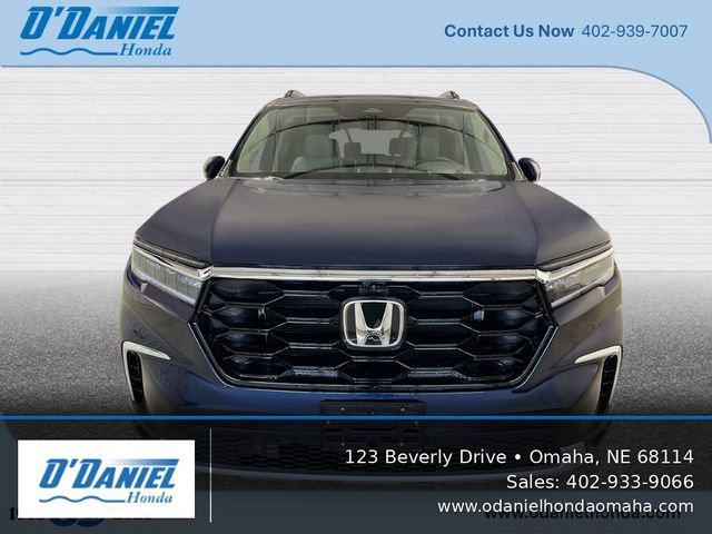 Used 2025 Honda Pilot Elite image 11